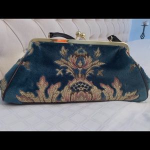 Hand bag